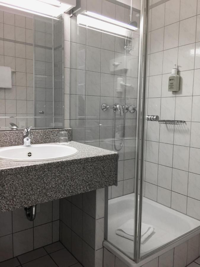 Hotel Schweizer Hof Кассель Экстерьер фото