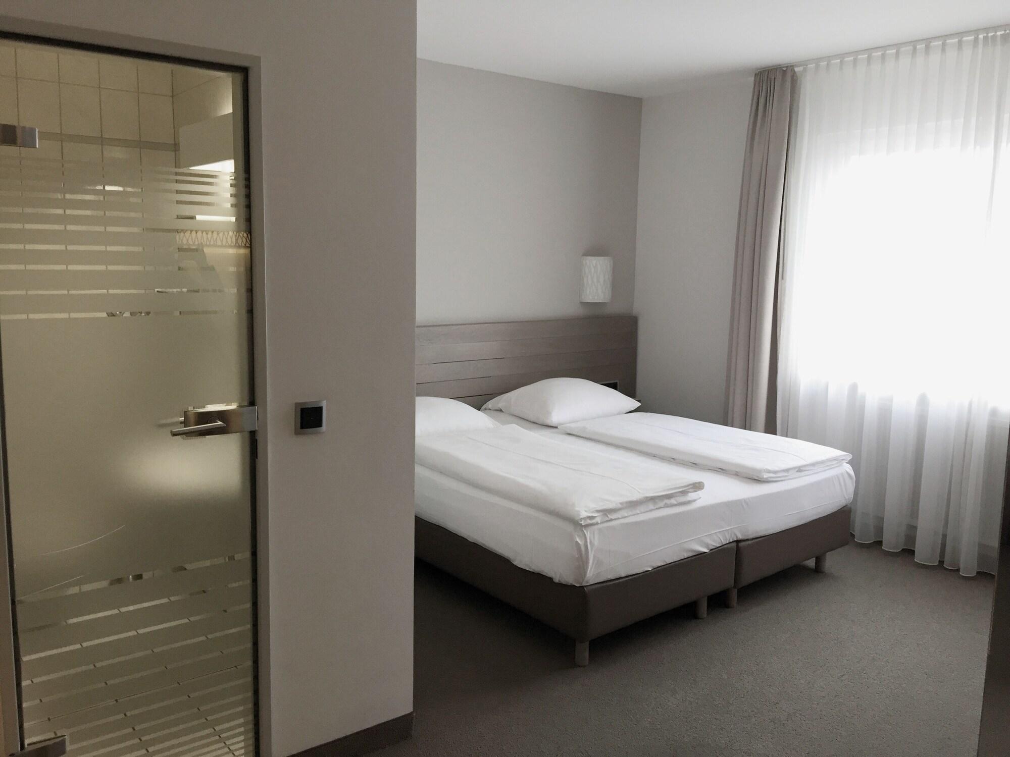 Hotel Schweizer Hof Кассель Экстерьер фото